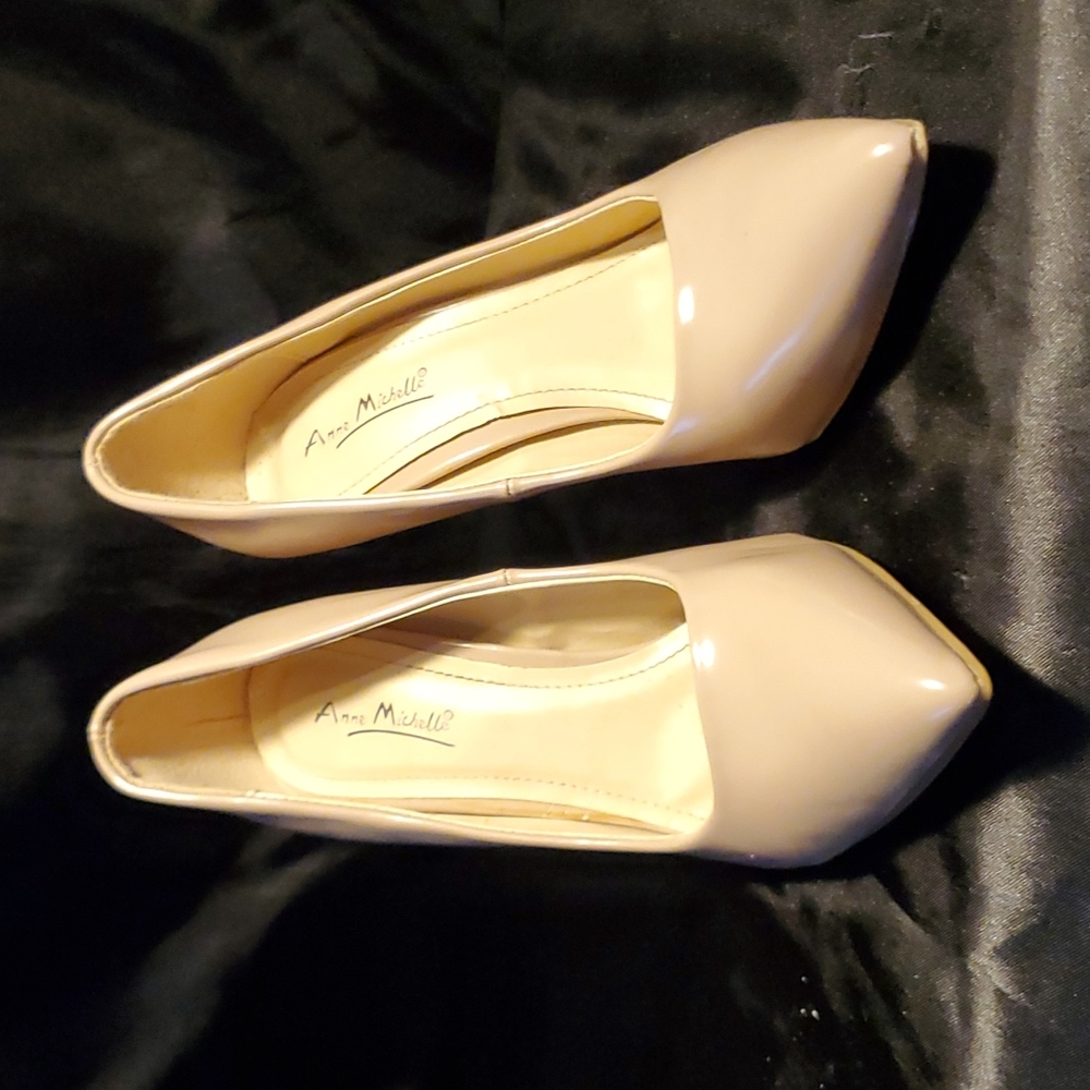 Women's heels